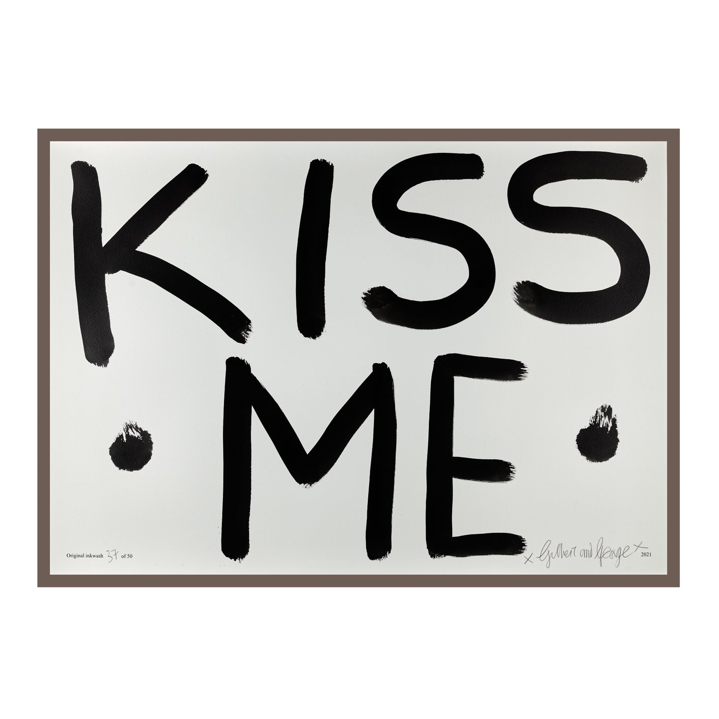 KISS ME (BLACK)