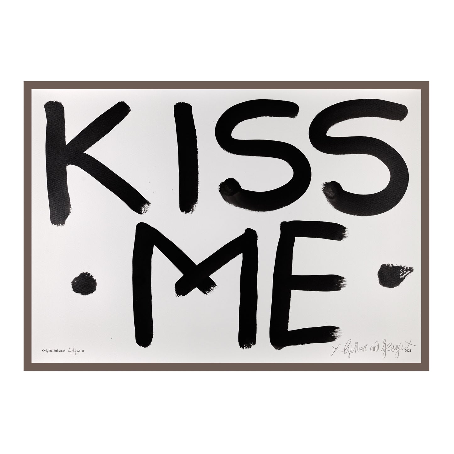 KISS ME (BLACK)