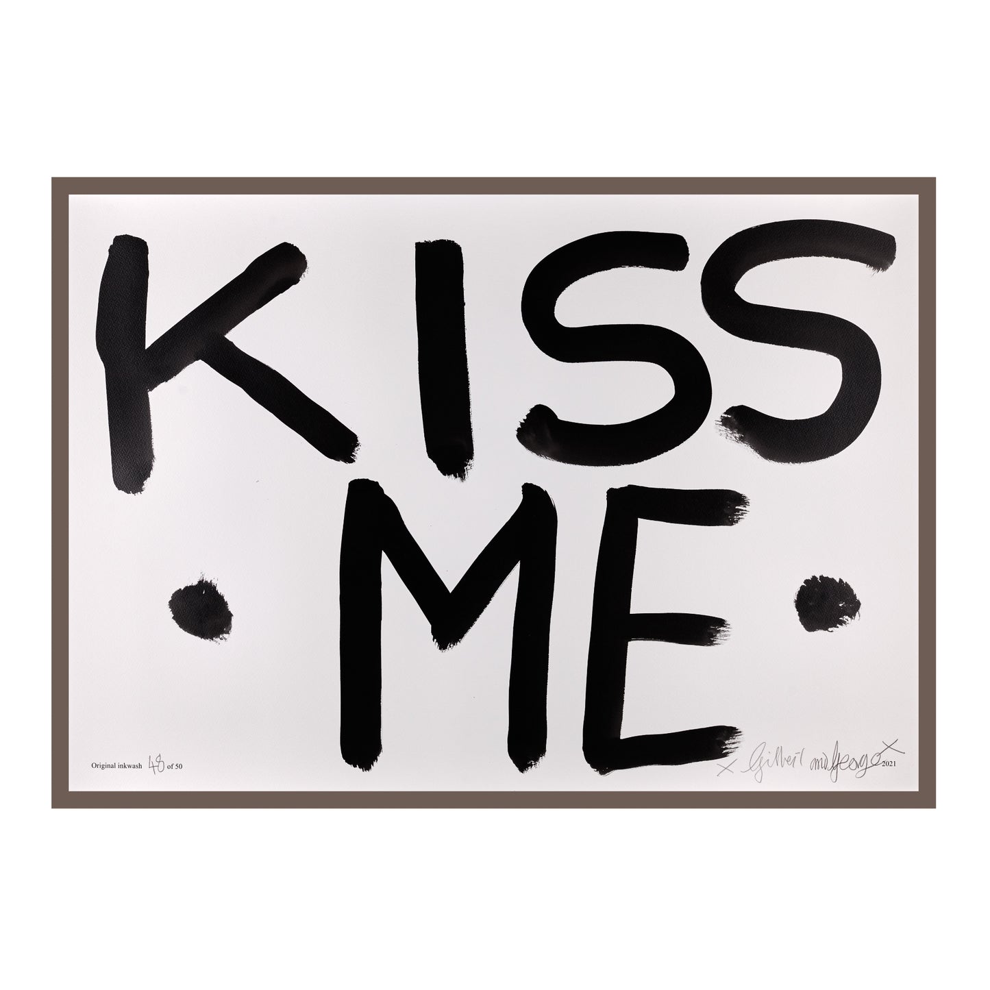 KISS ME (BLACK)