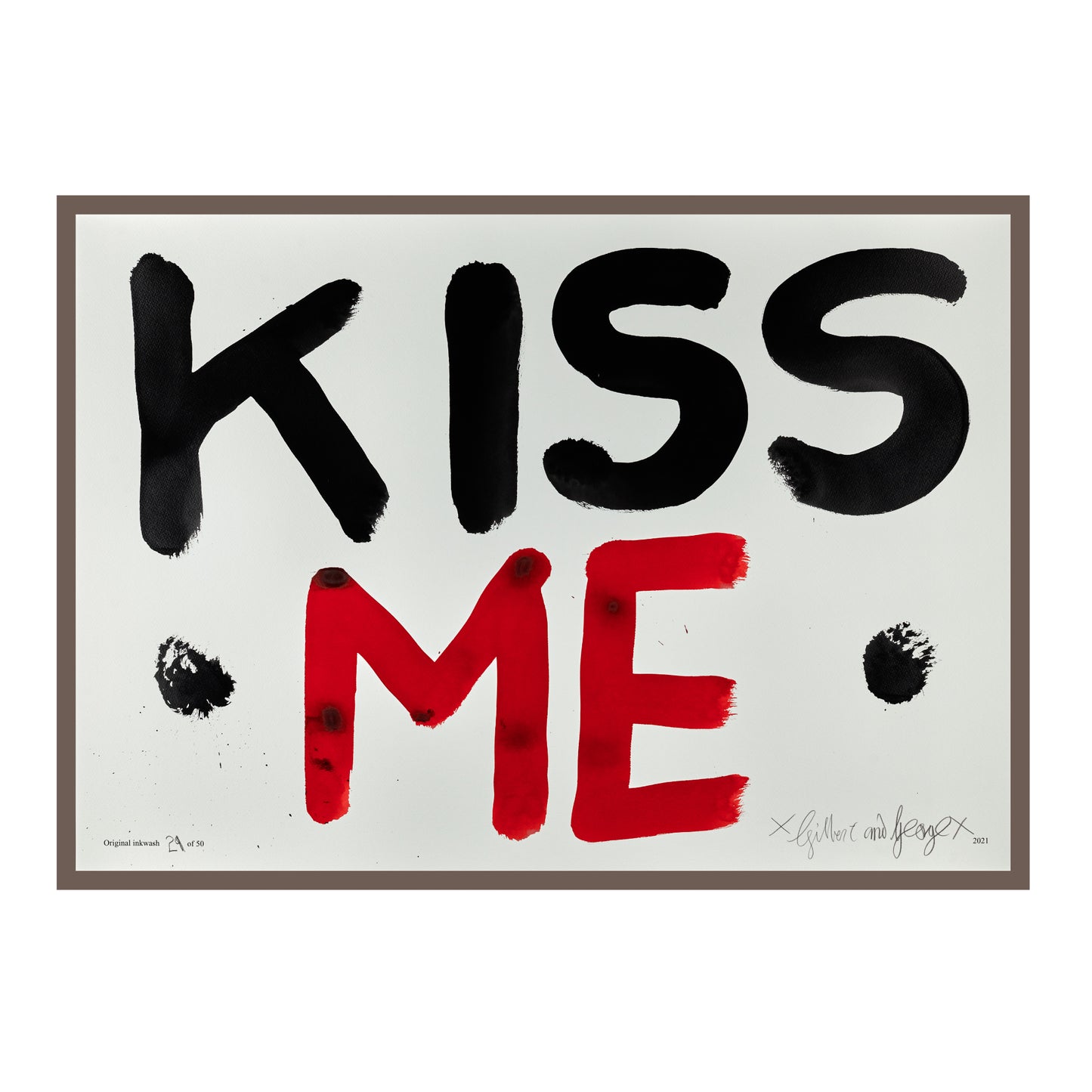 KISS ME (BLACK & RED)