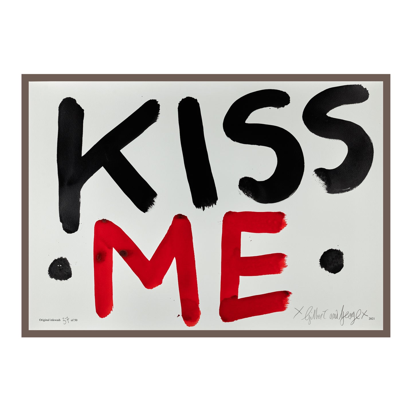 KISS ME (BLACK & RED)