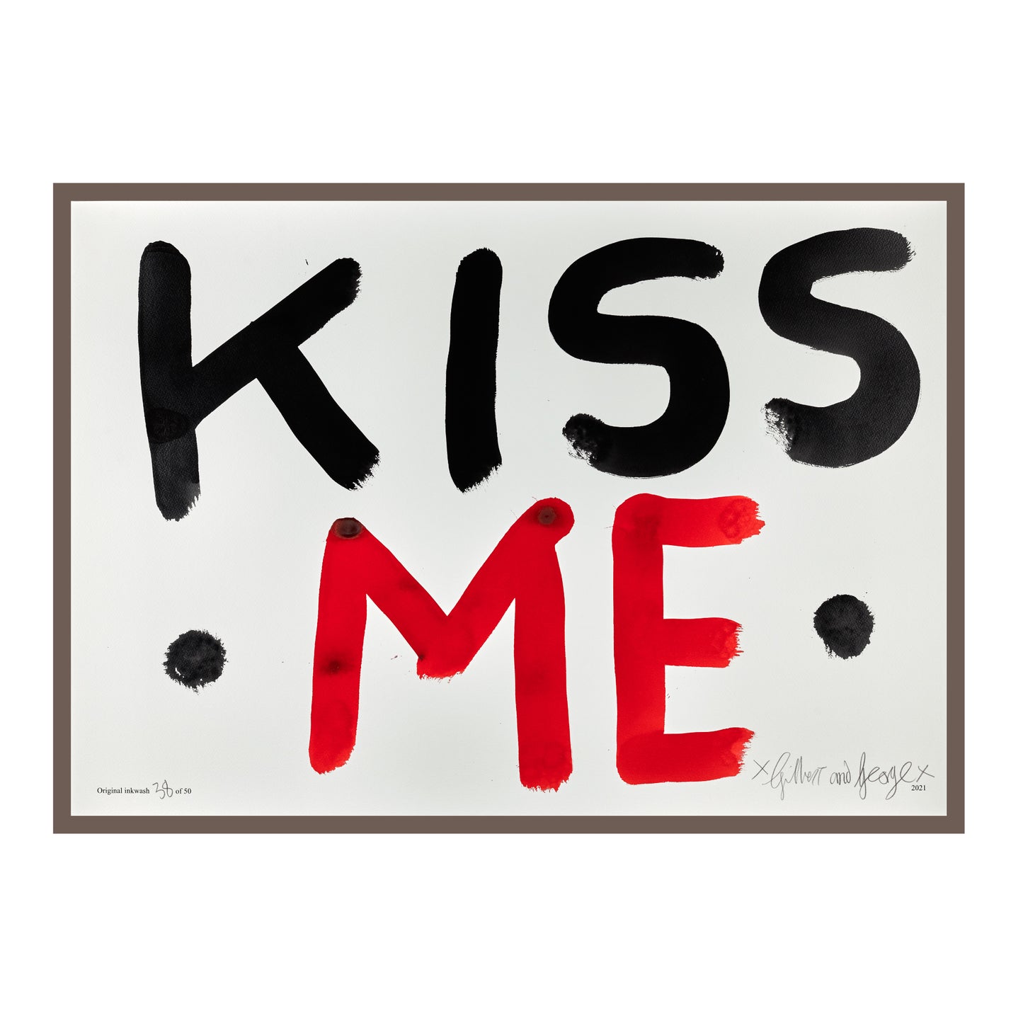 KISS ME (BLACK & RED)