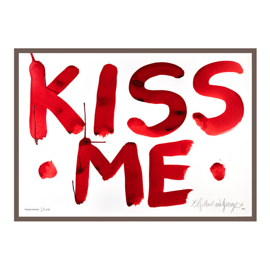 KISS ME (RED)