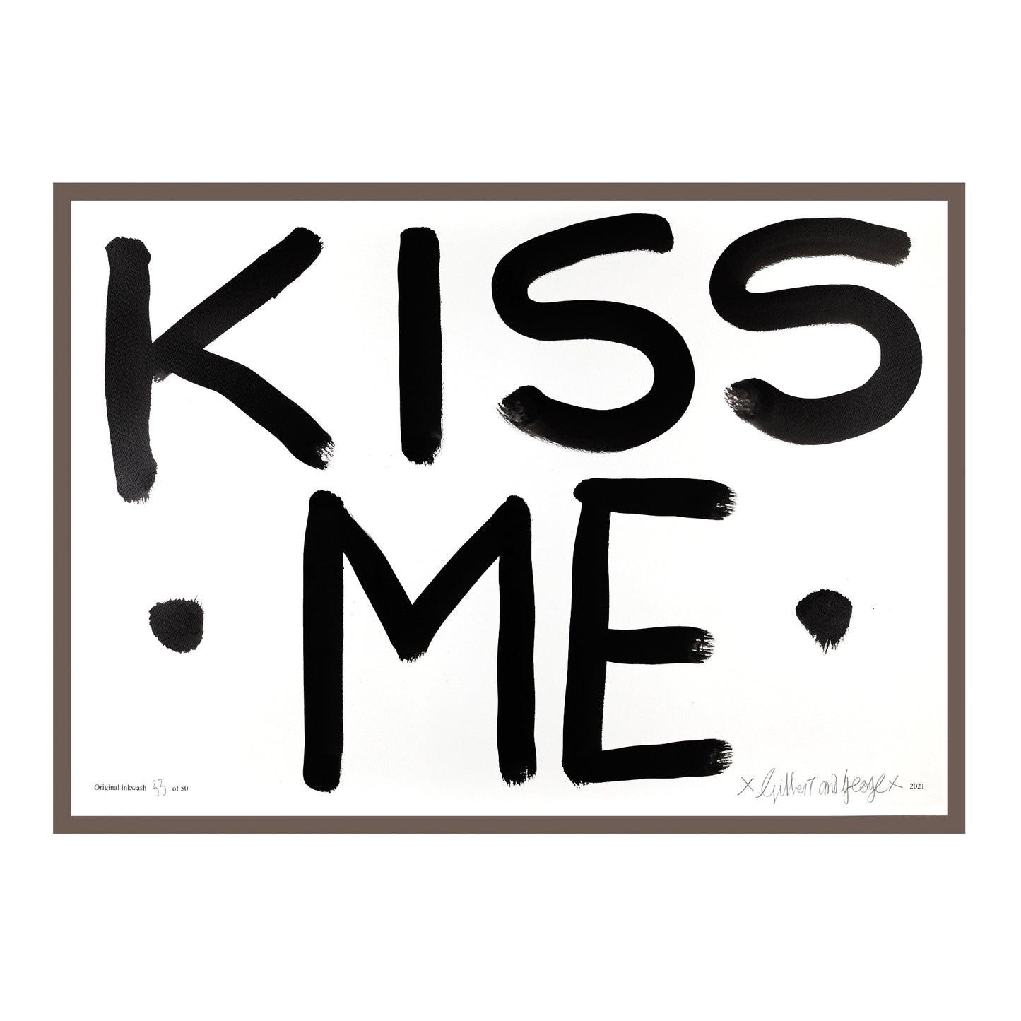KISS ME (BLACK)