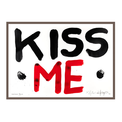 KISS ME (BLACK & RED)