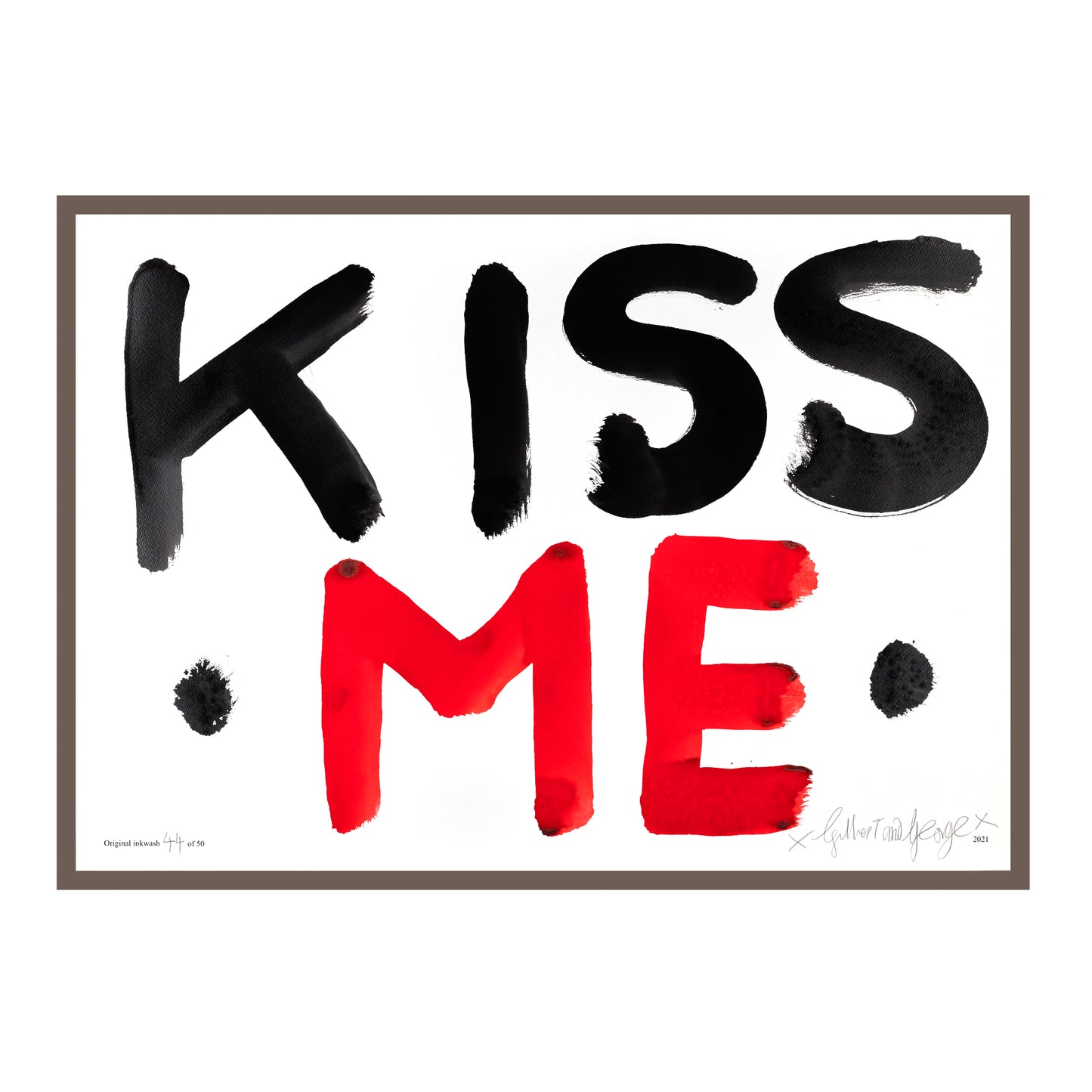 KISS ME (BLACK & RED)